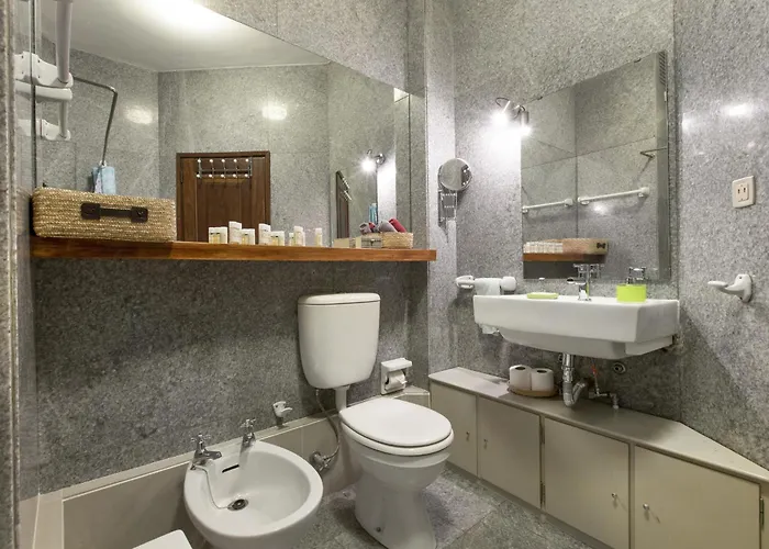 Lv Premier Clerigos- Re1 * Porto