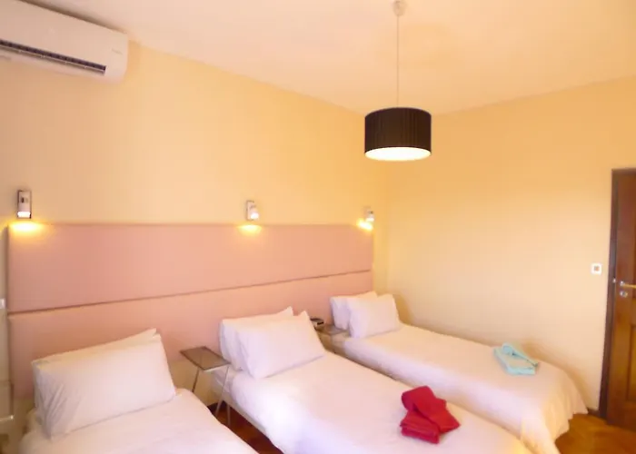 Lv Premier Clerigos- Re1 * Porto