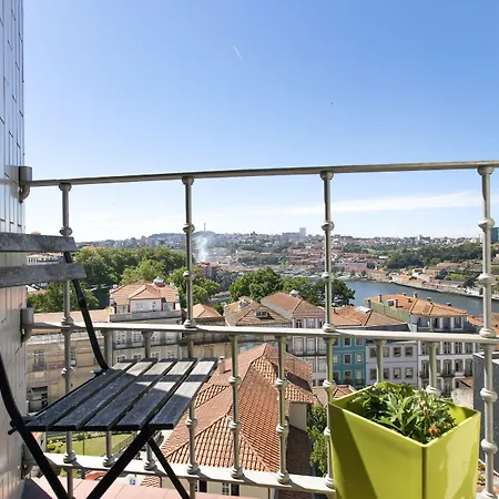 Lv Premier Clerigos- Re1 * Porto