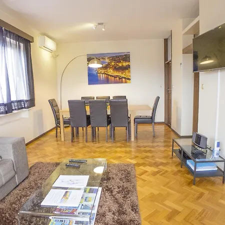 Lv Premier Apartments Clerigos- Re1 Apartment Porto