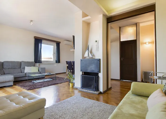 Lv Premier Clerigos- Re1 Apartamento *