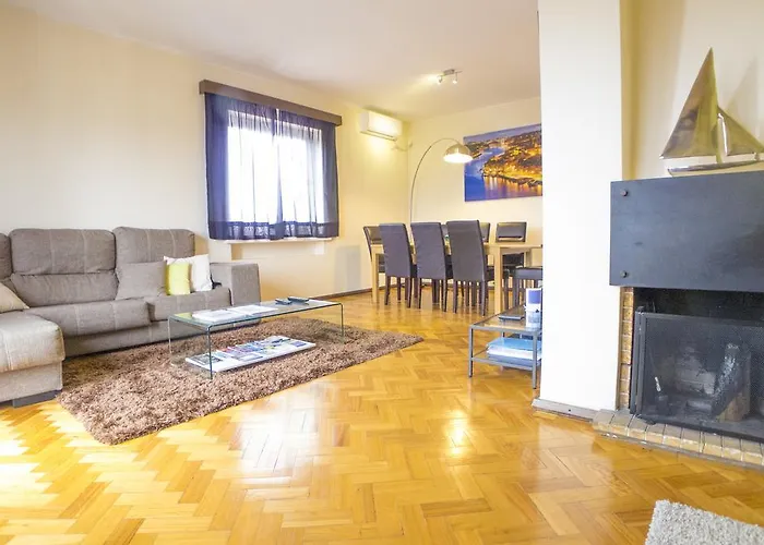 Apartamento Lv Premier Clerigos- Re1 *