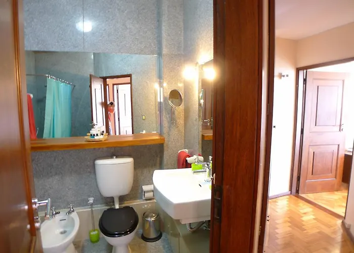 Lv Premier Clerigos- Re1 Porto