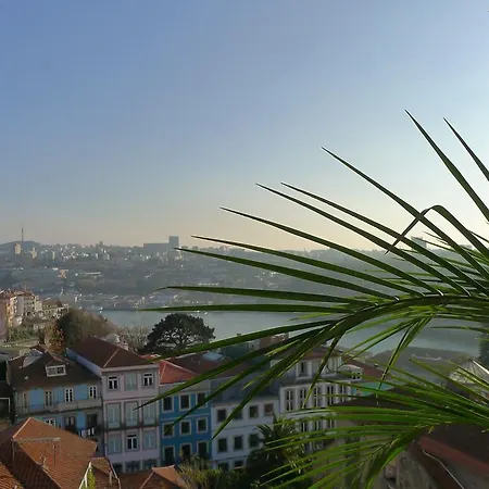 아파트 Lv Premier Clerigos- Re1 *